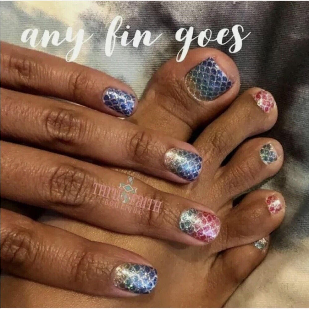 *Retired* Color Street: Any Fin Goes (Pedicure) | Mermaid Rainbow Sparkle